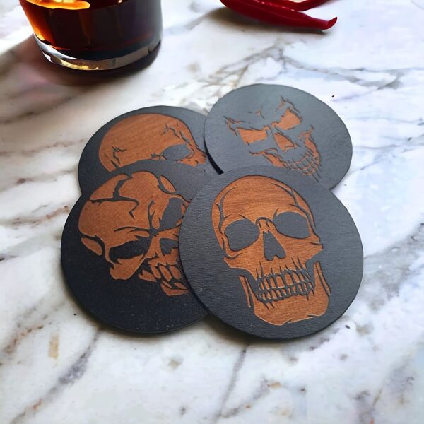 Glāžu paliktņu komplekts "Skulls" , 4 gab.